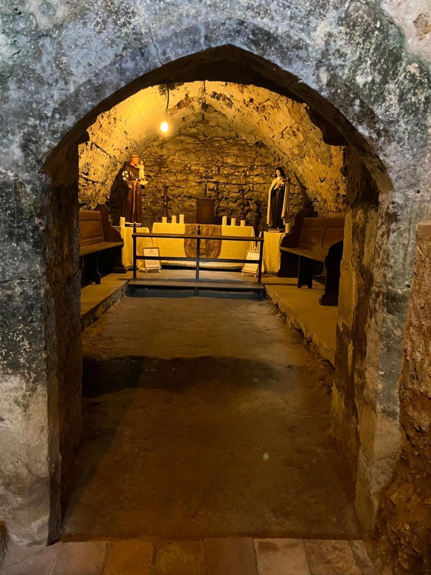 Le Vieux Chateau Airvault Eksteriør billede